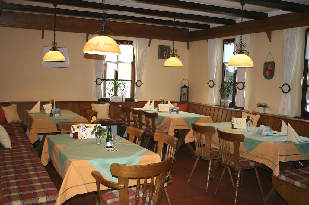 באד קוניגסהופן אים גראבפלד Landhotel Vierjahreszeiten מראה חיצוני תמונה